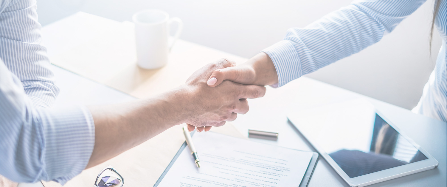 15-immobilienwelt-leiner-header-kontakt